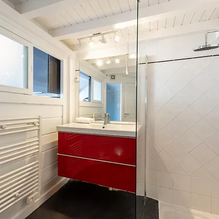 The White Duplex